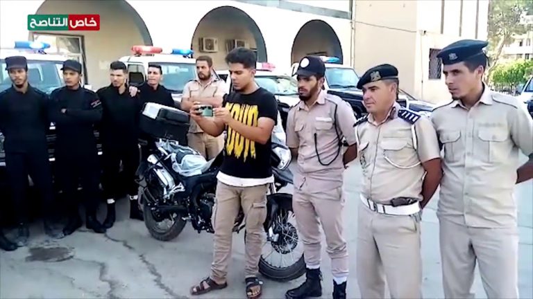 عدسة التناصح ترصد تنفيذ قرار الحظر الكامل اليوم داخل بلدية غريان