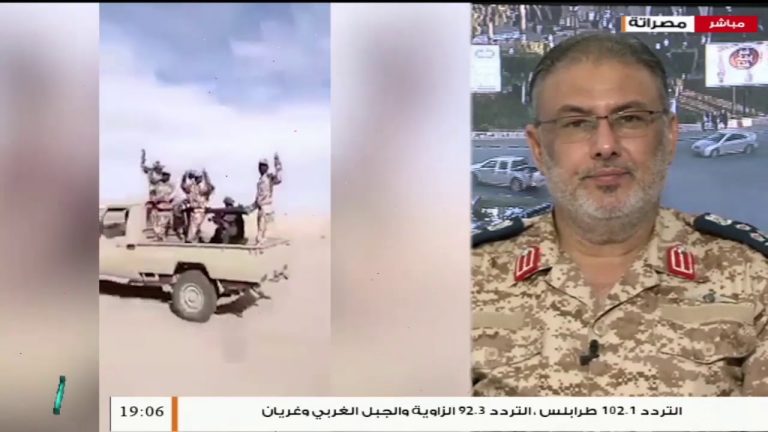 العميد ناصر القايد – مدير إدارة التوجيه المعنوي بالجيش الليبي – هناك احتقان كبير من قبل أهالي سرت على المرتزقة، وقد تم قتل اثنين من الجنجويد على يد القذاذفة