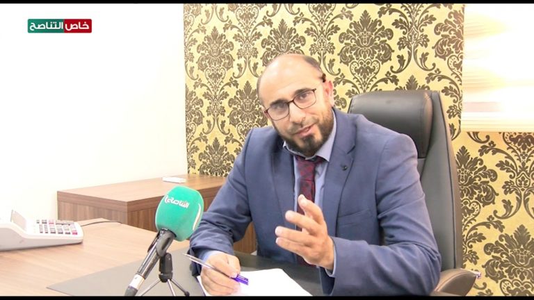 عماد الدين الشباهي/ مساعد مدير المصرف التجاري الزاوية: أهنئ الشعب الليبي بالعيد العاشر لثورة فبراير  وأثمن كل الجهود المبذولة من قبل موظفين المصرف لتنظيم عملية السحب داخل المصرف