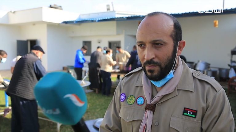 شاهد | عدسة التناصح ترصد حملة “كن عونا” لإفطار الصائم بإشراف فوج الكشافة – تاجوراء