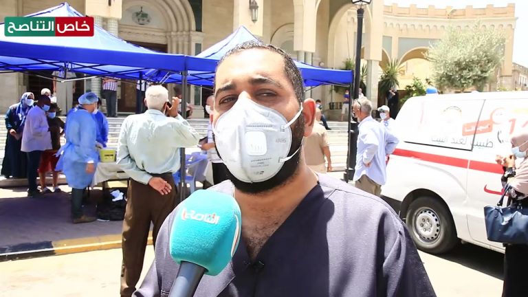 عبد المنعم زناتي/ رئيس فريق الإستجابة السريعة ببلدية أبو سليم: في السابق كان الإقبال على التطعيم والتحليل ضعيف ولكن الأن الإقبال اصبح كبير وهذا يدل على وعي المواطنين