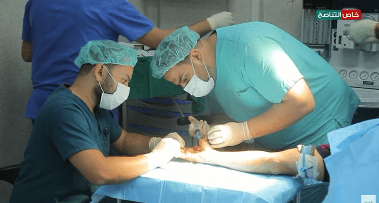 عدسة التناصح| رصد حالات الإصابة بالألعاب النارية والمفرقعات فى مستشفى طرابلس المركزي للحوادث