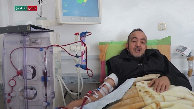 خاص التناصح | عبد السلام والي صاكي/ أحد مرضى الفشل الكلوي: نطالب أهالي زوارة بالوقوف مع مركز غسيل الكلى لأن المركز يعاني من نقص في المعدات