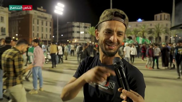 عدسة التناصح |  ترصد احتفالات جماهير النادي الأهلي طرابلس الليلة بعد بلوغه نصف نهائي كأس الكونفيدرالية بفوزه المستحق على نظيره الاتحاد بهدف دون مقابل | 24 – 4 – 2022