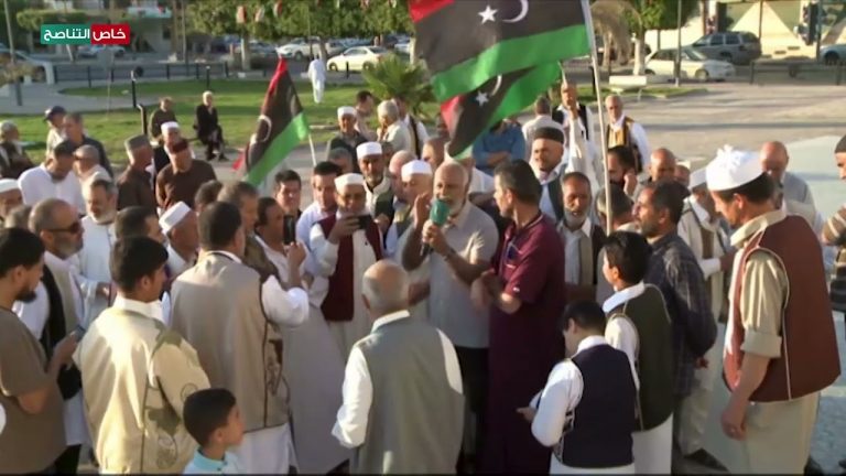 عدسة التناصح | كلمة أحد أحرار ميدان الشهدآء “فيصل امعيتيق” خلال مظاهرة “جمعة ترسيخ الشرعية ورفض المشروع الانقلابي”من مدينة #مصراتة