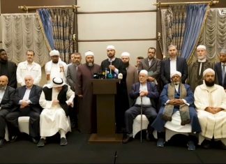 شاهـد | رياض صاكي / الأمين العام لرابطة علماء المغرب العربي: نصرة رسول الله لا ينبغي أن تشغلنا أيضا عن ما يحدث للمسلمين في الهند من إبادة واضطهاد .. في بيان لهيئات واتحادات وروابط إسلامية لنصرة النبي صلى الله عليه وسلم.