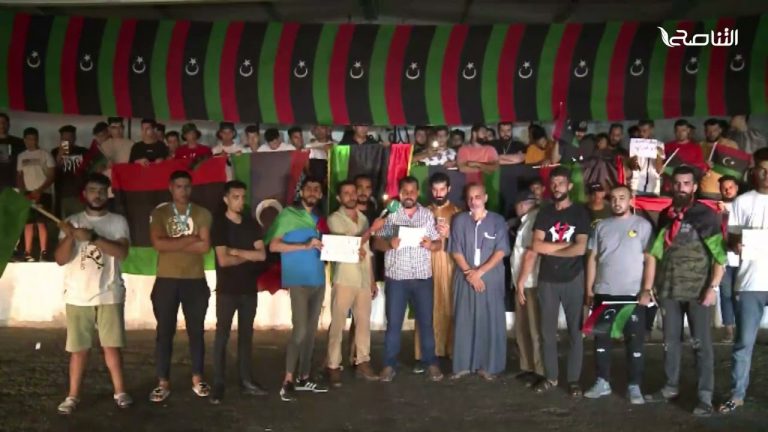 بيان لشباب وأهالي تاجوراء يطالبون فيه أعضاء النواب والدولة بالاستقالة بسبب تردي الأوضاع المعيشية