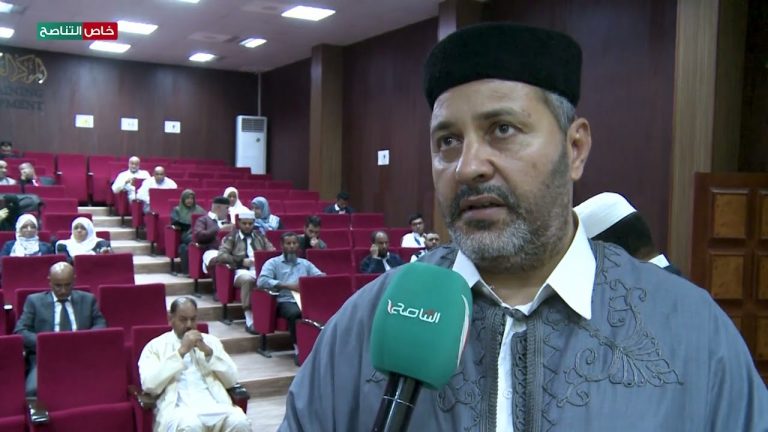 عدسة التناصح | د. طارق دعوب – رئيس مجمع القرآن الكريم خلال احتفالية اليوم الوطني لحملة القرآن الكريم.