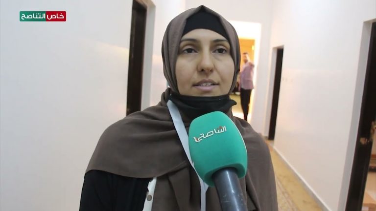 خاص التناصح |  أحلام عبدالصمد/ عضو هيئة التدريس في كلية اللغات بجامعة الزيتونة بترهونة: الندوة التي أقيمت بكلية اللغات كانت حول توظيف التكنولوجيا في تعليم اللغة العربية