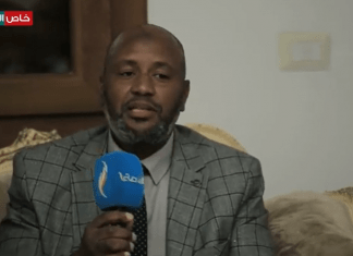 عدسة التناصح ترصد جانبا من صالون الأستاذ عبد الله بن غربية لبحث مسارات علمية واهتمامات أدبية نقدية مع الأستاذ الدكتور الصديق بشير نصر