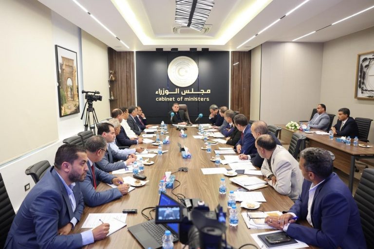 الدبيبة يوجه بصرف علاوة التمييز لأعضاء هيئة التدريس: