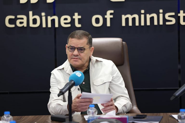 رئيس حكومة الوحدة الوطنية عبد الحميد الدبيبة يشدد على مكافحة التهريب الجمركي