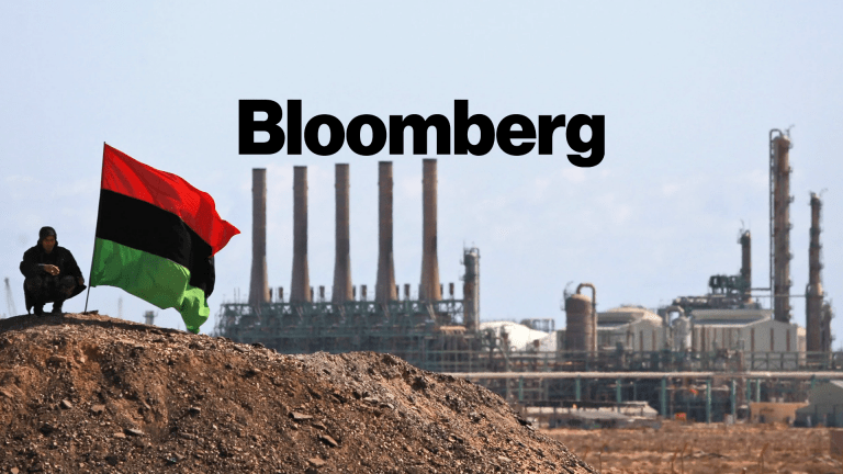 بلومبيرغ: إنتاج النفط الليبي يرتفع إلى أكثر من مليون برميل يوميا