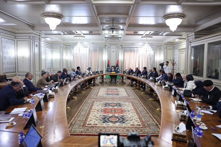 الدبيبة يؤكد ضرورة إعادة تفعيل دور هيئة الدستور لاستكمال الاستحقاق الدستوري