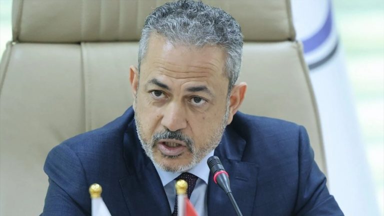 المؤسسة الوطنية للنفط توضح موقفها من إيقاف نظام المبادلة وتؤكد ضرورة تخصيص مخصصات مالية منتظمة