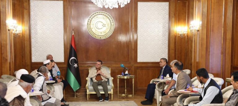 وفد من أعيان المشاشية يؤكد دعم الحكومة لبسط الأمن وتوحيد مؤسسات الدولة