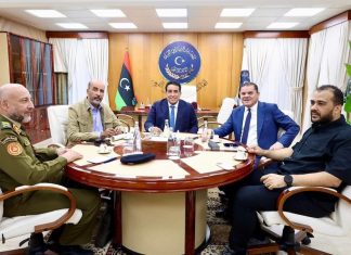 الرئاسي والحكومة يتفقان على تشكيل لجنتين لتعزيز الأمن وبسط سيطرة الدولة و الدفاع و الداخلية ترحبان