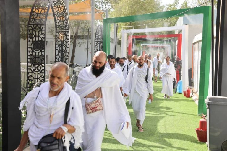 بعثة الحج الليبية تؤكد متابعتها لشكاوى الحجاج وتوضح أوضاع السكن والخدمات