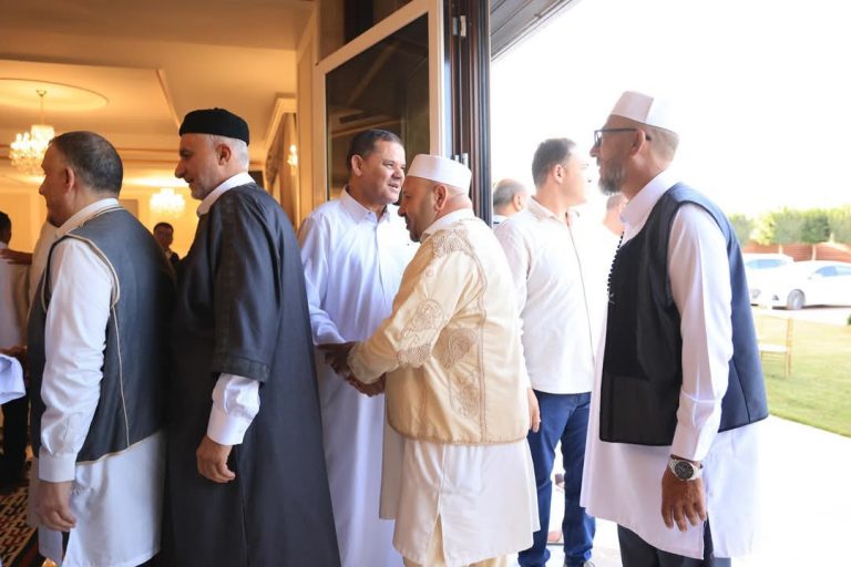 في لقاء مع وفد من مصراتة.. الدبيبة يؤكد المضي نحو ترسيخ الأمن وبناء الدولة