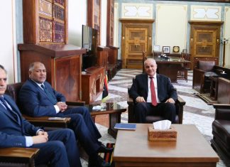 مصرف ليبيا المركزي: بدء الصرف الإلكتروني لمرتبات القطاع العام اعتبارًا من سبتمبر المقبل