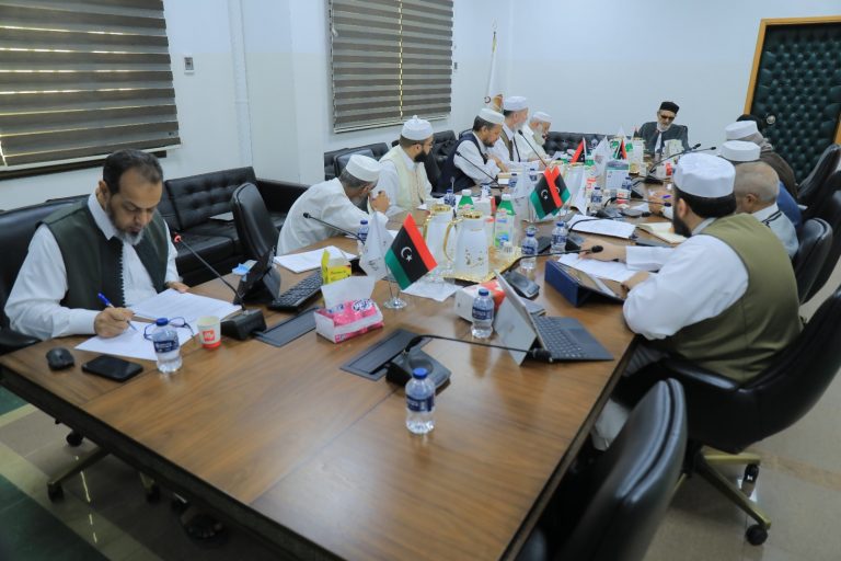 مجلس البحوث بدار الإفتاء الليبية يدين تجاوزات البعثة الأممية ويطالب برفض تدخلها في الشأن الداخلي الليبي ومشروع الدستور
