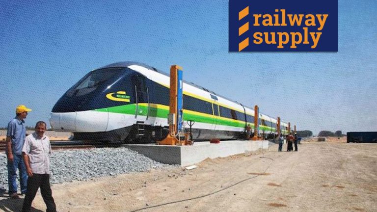 ليبيا توقّع اتفاقًا مع الصين لإحياء مشاريع السكك الحديدية المتوقفة منذ 2011