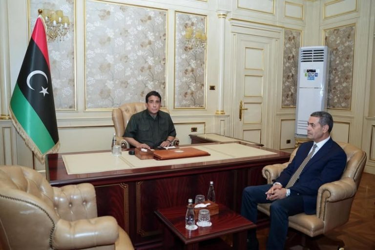 السائح يوضح للمنفي موانع الاستفتاء على مشروع الدستور وتمديد البرلمان دون استفتاء شعبي