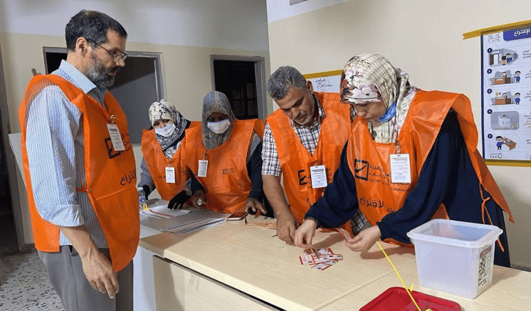 المفوضية العليا: تعلن النتائج الأولية للانتخابات البلدية وتطلق انتخابات المجالس البلدية في 7 بلديات بعد تأجيل لأسبوع