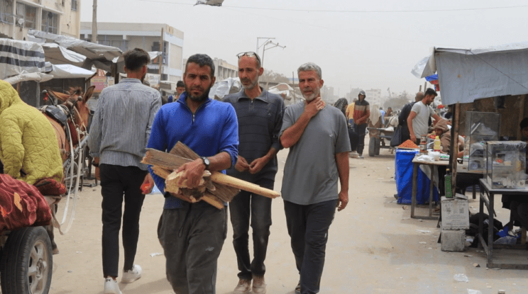 هندسة التجويع والقتل ضد القطاع المحاصر وصمت دولي مريب