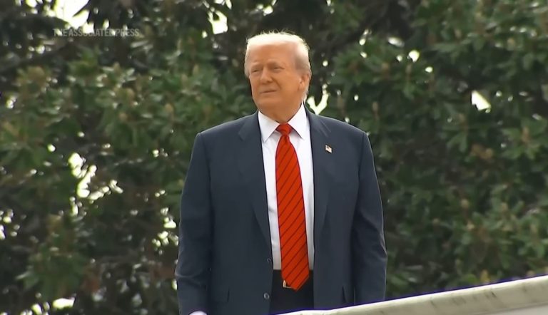 تقرير – عبر الحدود| اتفاق صهيوني وأمريكي بشأن غزة، ومحاولات دولية لفك الحصار