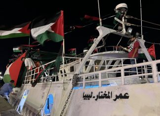 منسق سفينة “عمر المختار”: سيطرة القوات الصهيونية على السفينة واعتقال النشطاء وفريق قانوني يراقب أوضاعهم